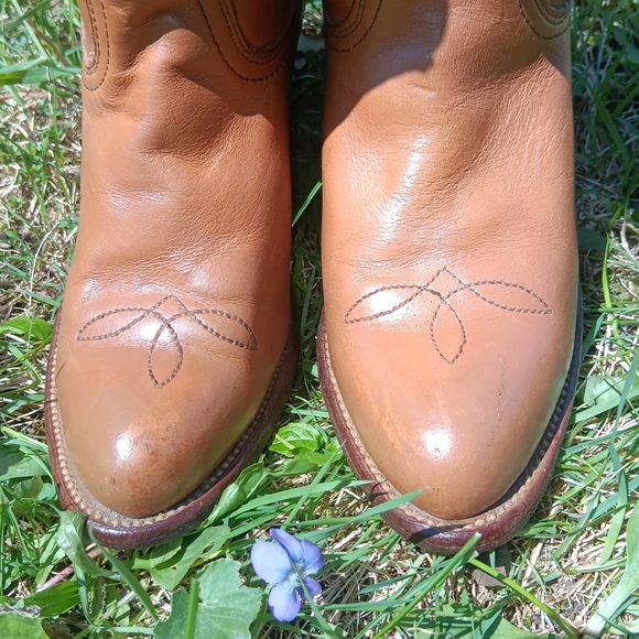 Vintage Frye Golden Tan Mid Calf Stacked High Heel Cowboy Cowgirl Boots 5.5 - Picture 11 of 15